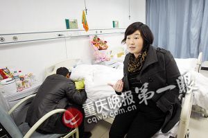 病床前，宋女士講述事發(fā)經(jīng)過。